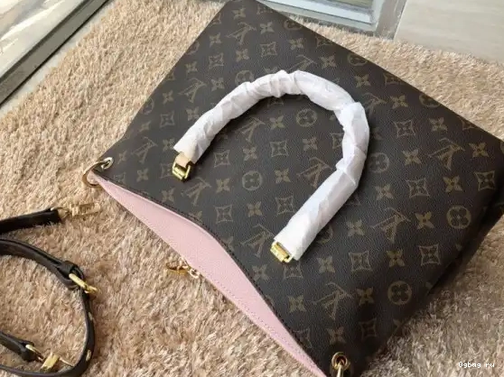 Vuitton PALLAS Louis 0519